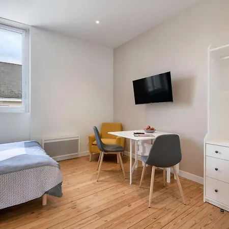 Aristide#3 - Lumineux Avec Sa Jolie Terrasse Апартаменты *